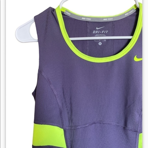 Nike Tennis Dri-Fit Shirt - Picture 2 of 4